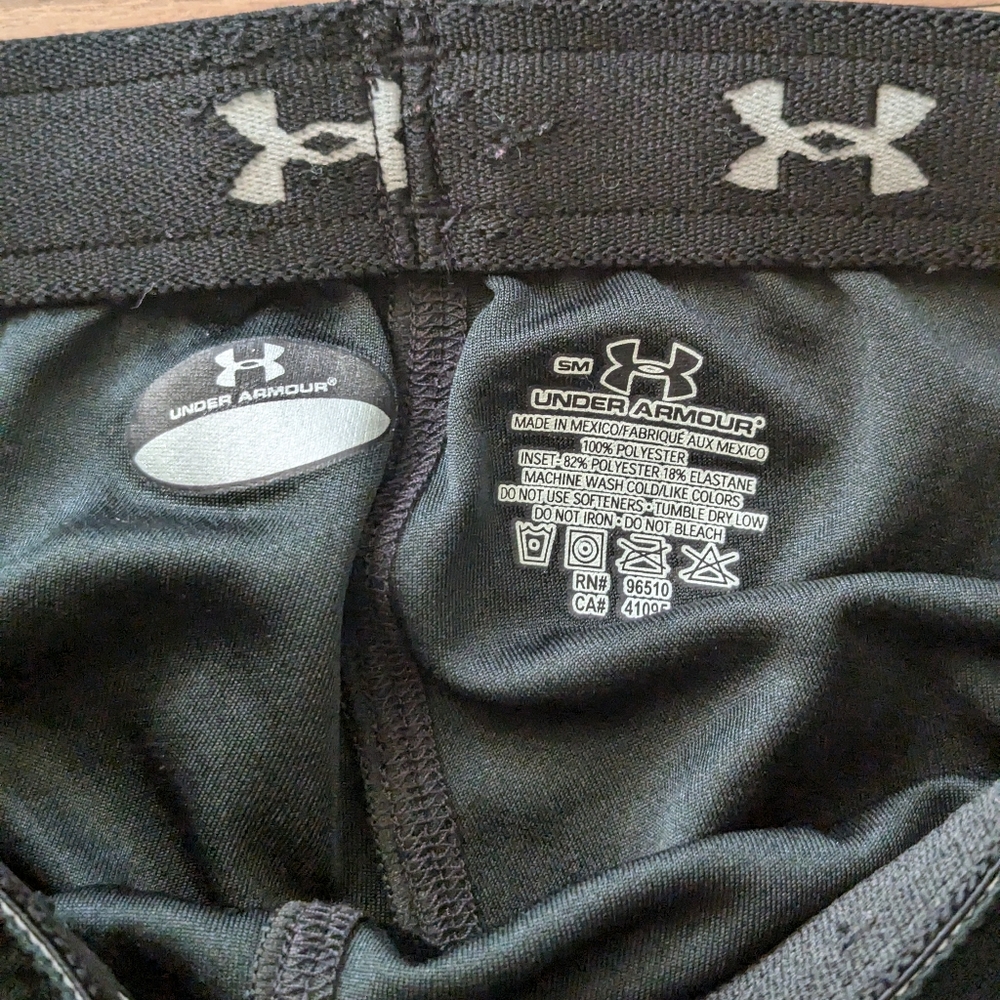 Under Armour Black Track Pants - Picture 3 of 7